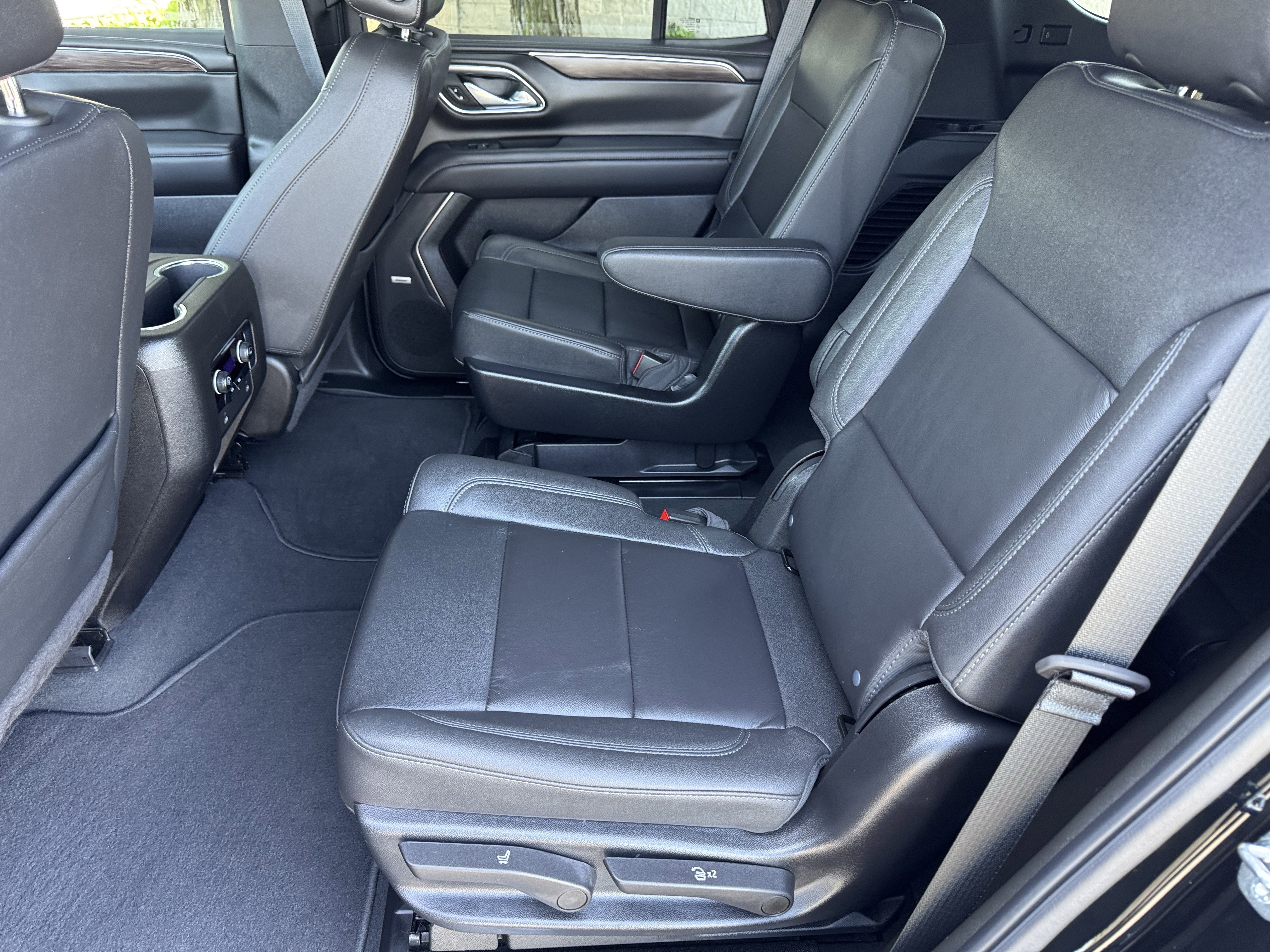 Used 2024 Chevrolet Tahoe LT image 15