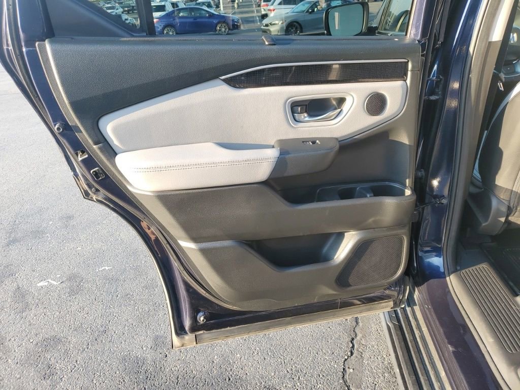 Used 2023 Honda Pilot Elite image 25