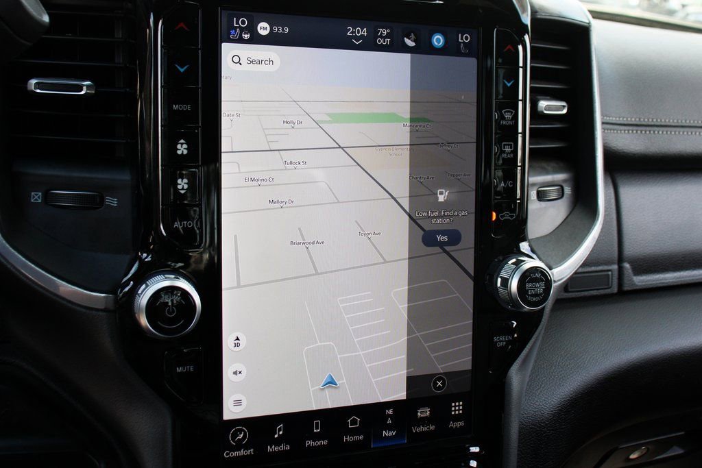 Used 2023 RAM 3500 Laramie w/ Night Edition image 27