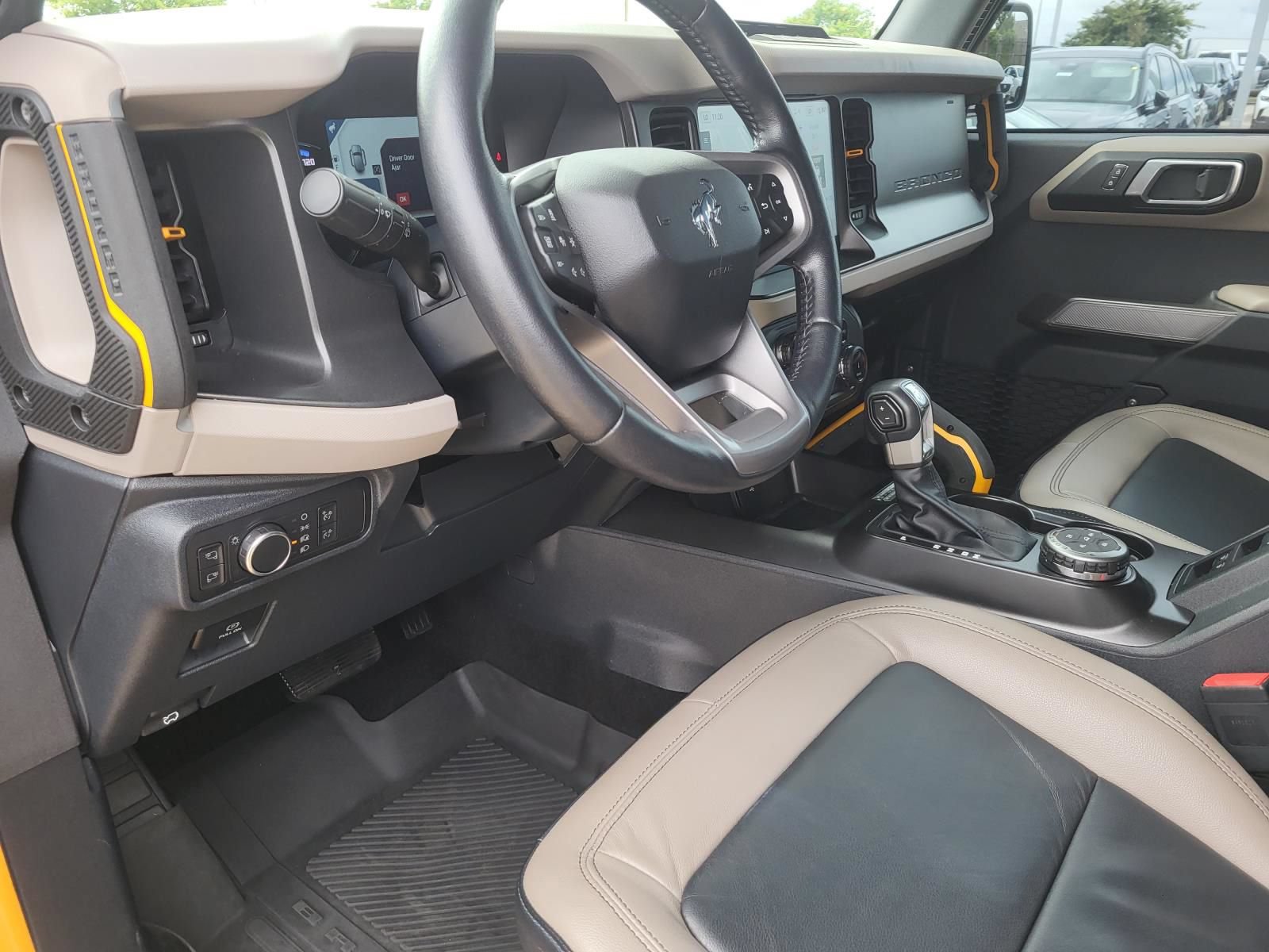 Used 2022 Ford Bronco Wildtrak AWD/4WD image 19