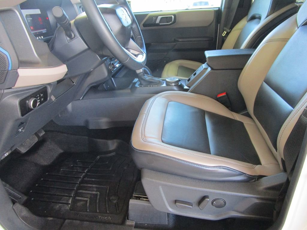 Used 2024 Ford Bronco Wildtrak image 24