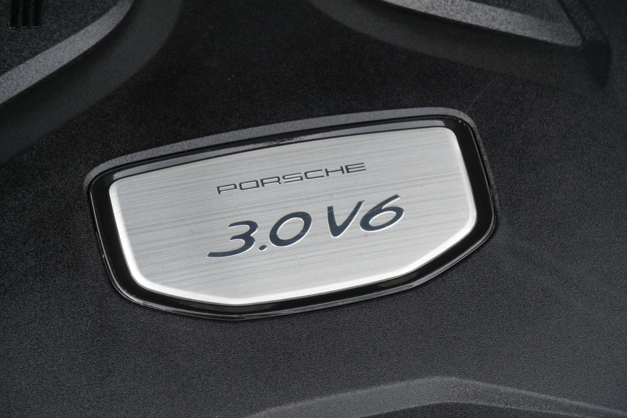 Used 2020 Porsche Cayenne AWD/4WD image 79
