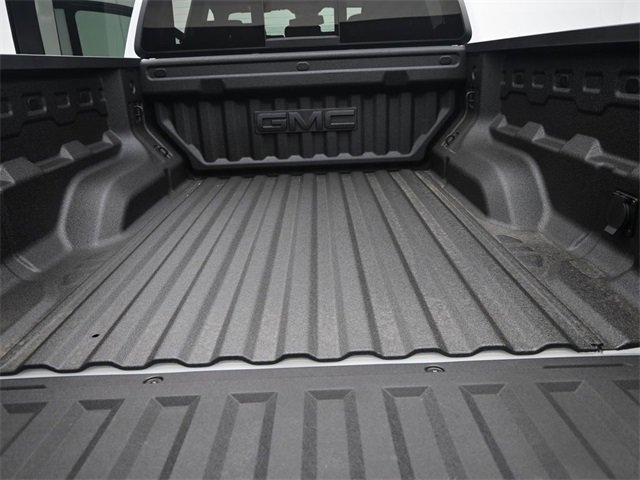 New 2026 GMC Canyon Elevation w/ Convenience Package image 15