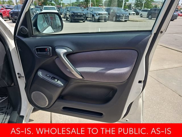 Used 2004 Toyota RAV4 2WD image 31