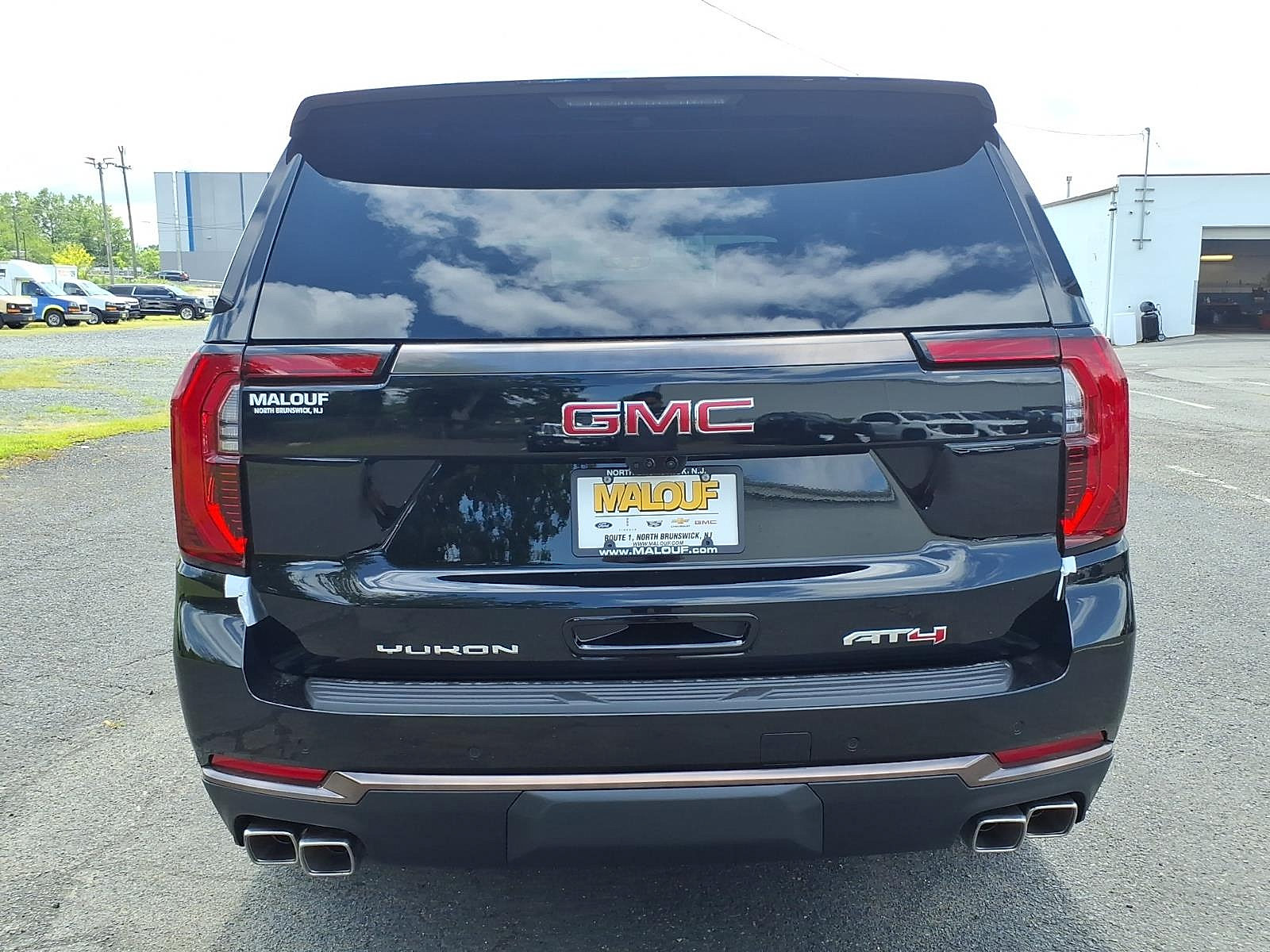 New 2026 GMC Yukon AT4 Ultimate AWD/4WD image 5