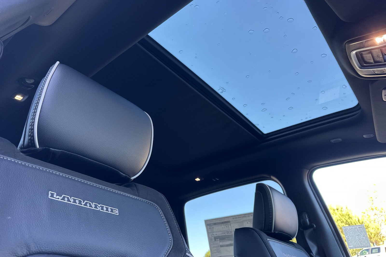 New 2027 RAM 1500 Laramie AWD/4WD image 16