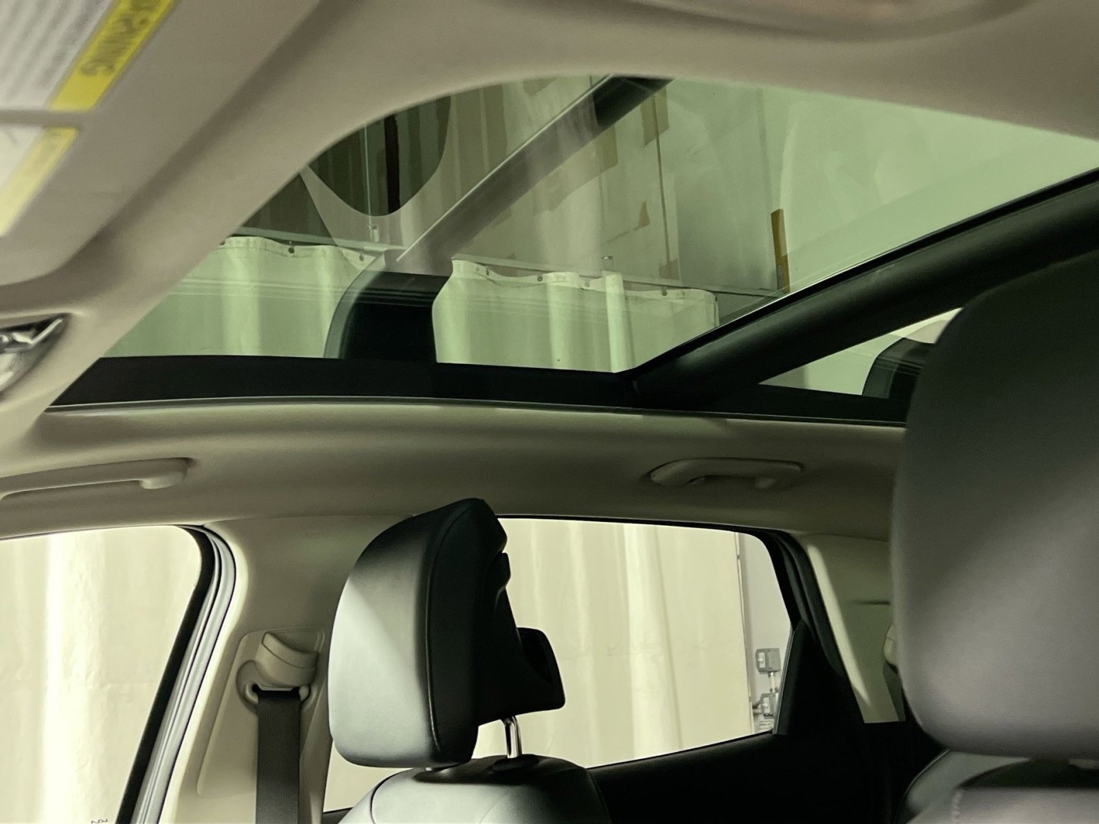 Used 2023 Kia Sportage SX image 25