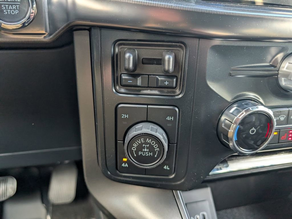 New 2025 Ford F150 Lariat w/ Equipment Group 501A Mid image 13