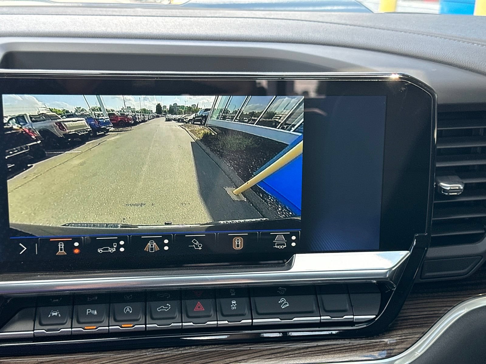 New 2026 Chevrolet Silverado 1500 LT Trail Boss w/ LT Trail Boss Premium Package AWD/4WD image 24