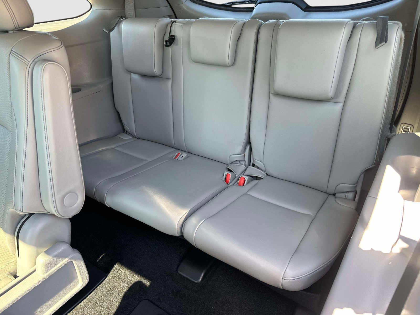 Used 2019 Toyota Highlander Limited AWD/4WD image 12