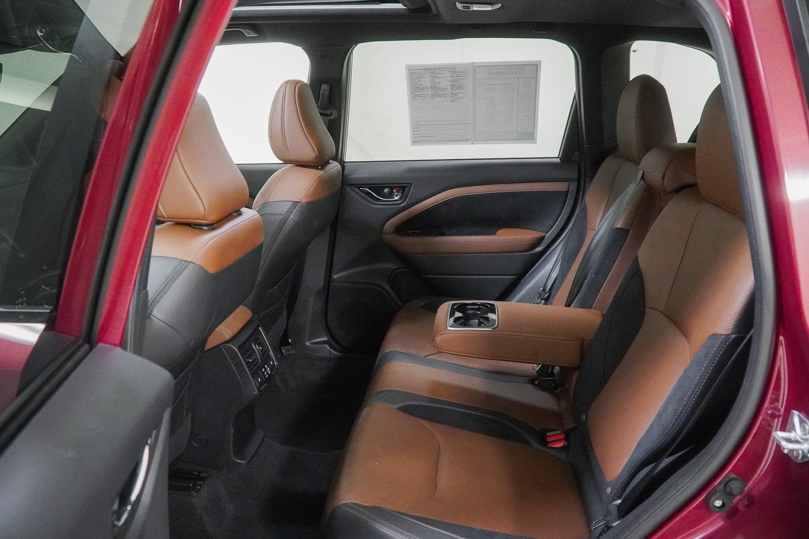 Used 2025 Subaru Forester Touring image 43