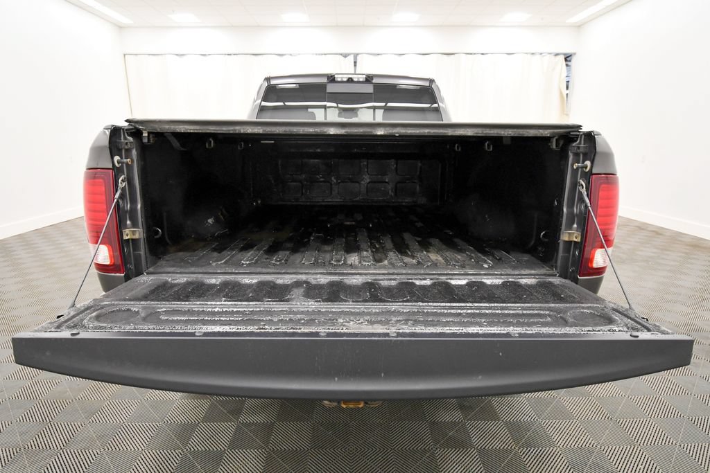 Used 2017 RAM 2500 Laramie w/ Sport Appearance Group AWD/4WD image 7