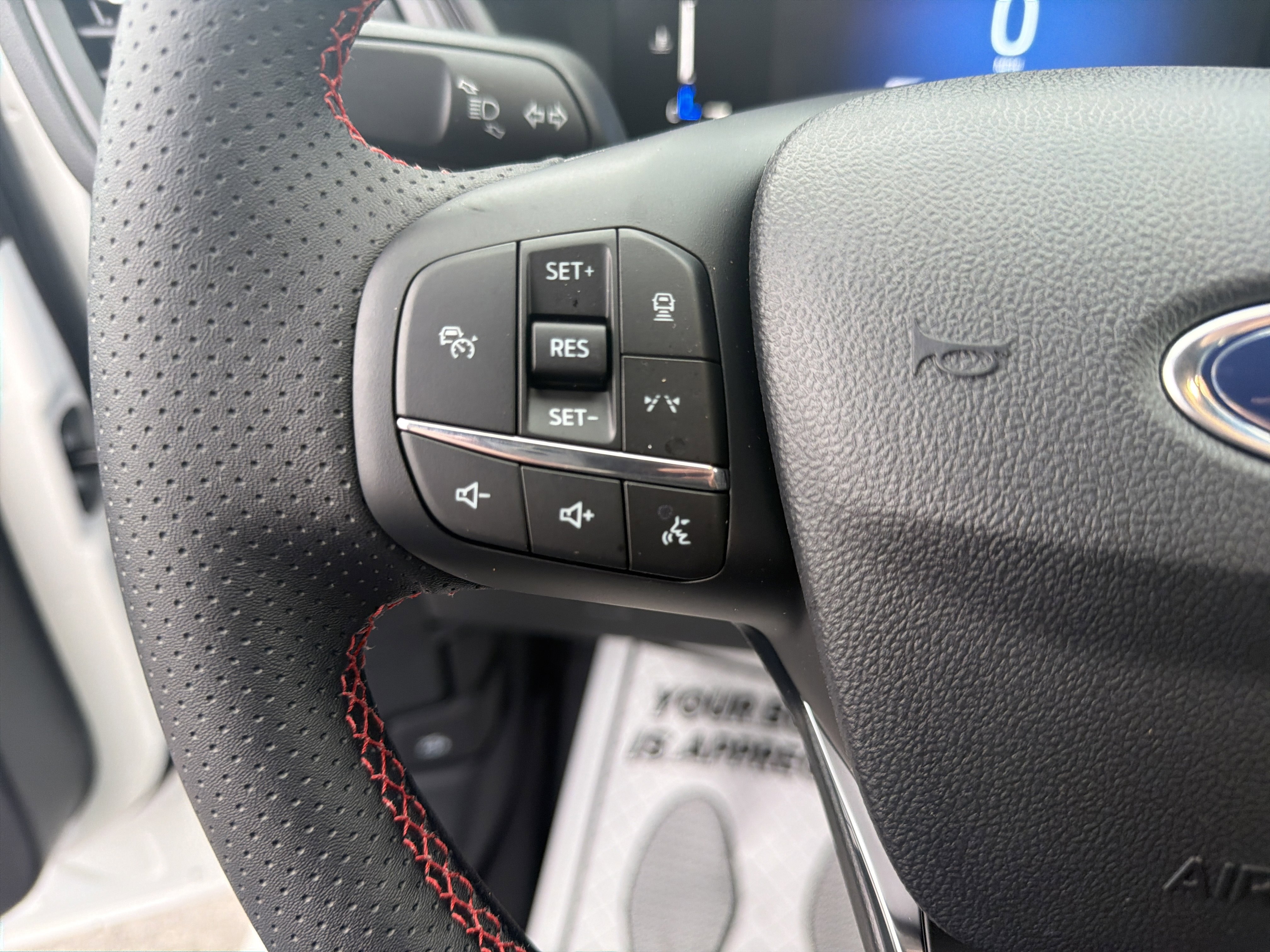 New 2026 Ford Escape ST-Line w/ Tech Pack #1 image 18