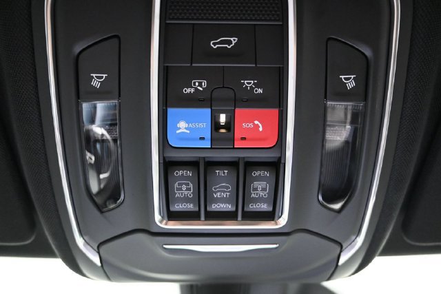 Used 2026 Jeep Grand Cherokee Limited AWD/4WD image 45
