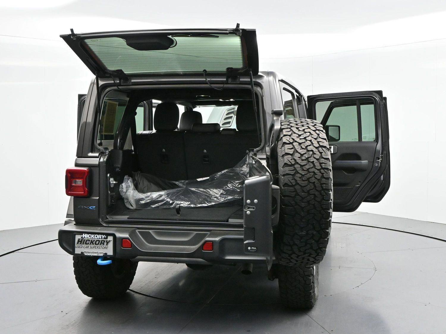 Used 2022 Jeep Wrangler Unlimited Rubicon 4xe image 44