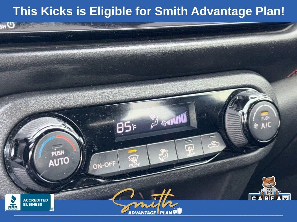 Used 2023 Nissan Kicks SR w/ Interior Electronics Package FWD image 17