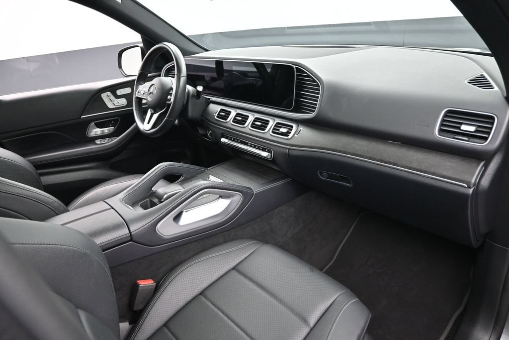 Used 2021 Mercedes-Benz GLE 350 4MATIC w/ AMG Line Exterior image 23