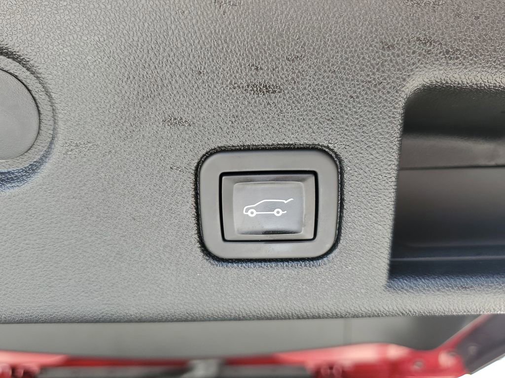 Used 2020 Chevrolet Equinox LT image 13