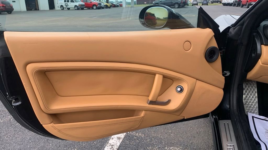 Used 2014 Ferrari California image 15