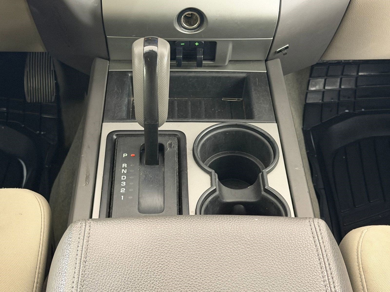 Used 2014 Ford Expedition XLT RWD image 26