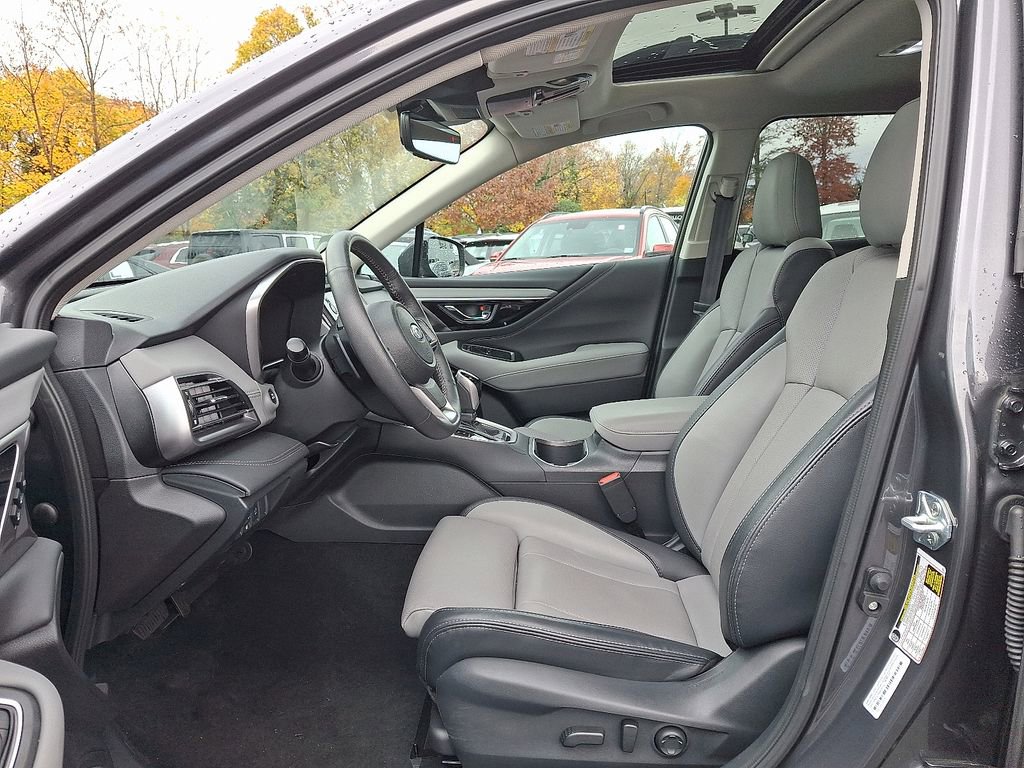 Used 2025 Subaru Outback Limited w/ Popular Package #2 image 13