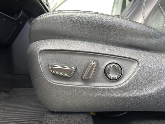 Used 2021 Toyota Highlander Platinum image 22