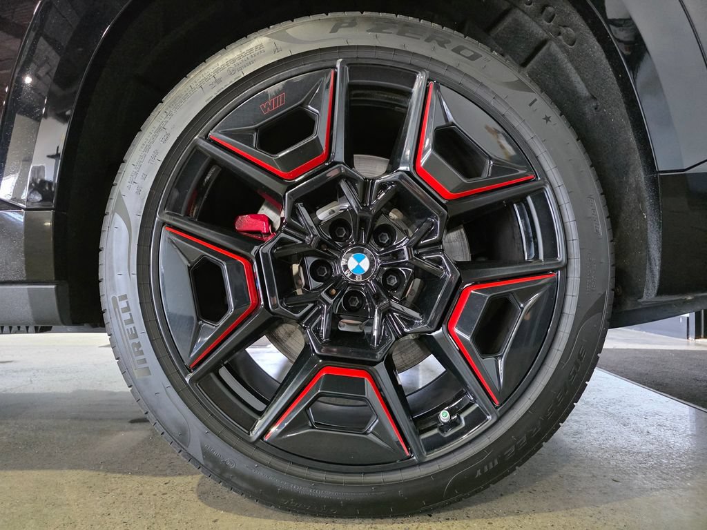 Used 2024 BMW XM Label Red w/ M Driver's Package AWD/4WD image 28