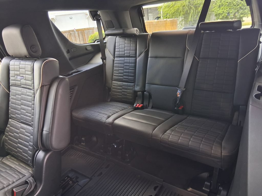 Certified 2026 Cadillac Escalade Platinum Sport w/ LPO, Floor Liner Package RWD image 26