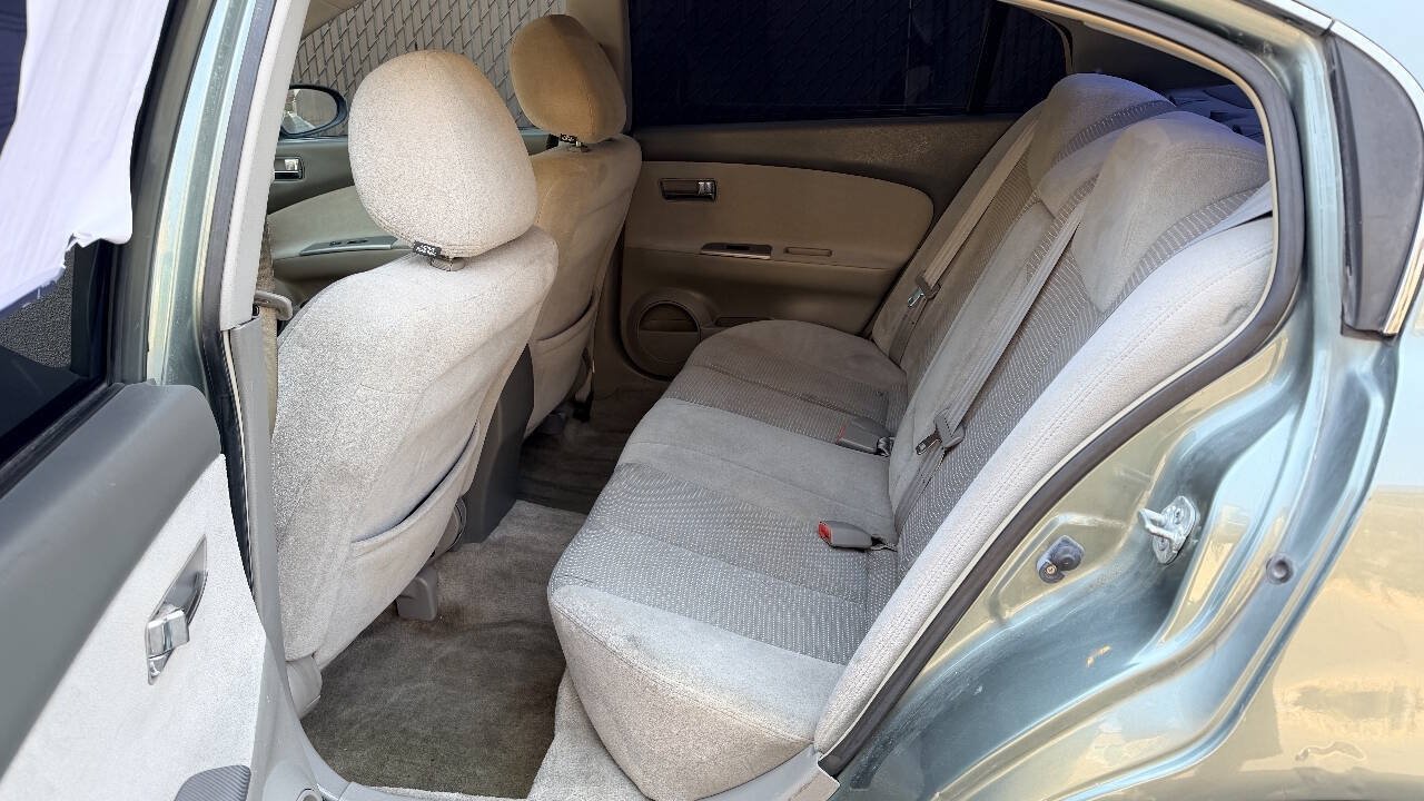 Used 2005 Nissan Altima 2.5 S w/ (F01) Convenience Pkg FWD image 11