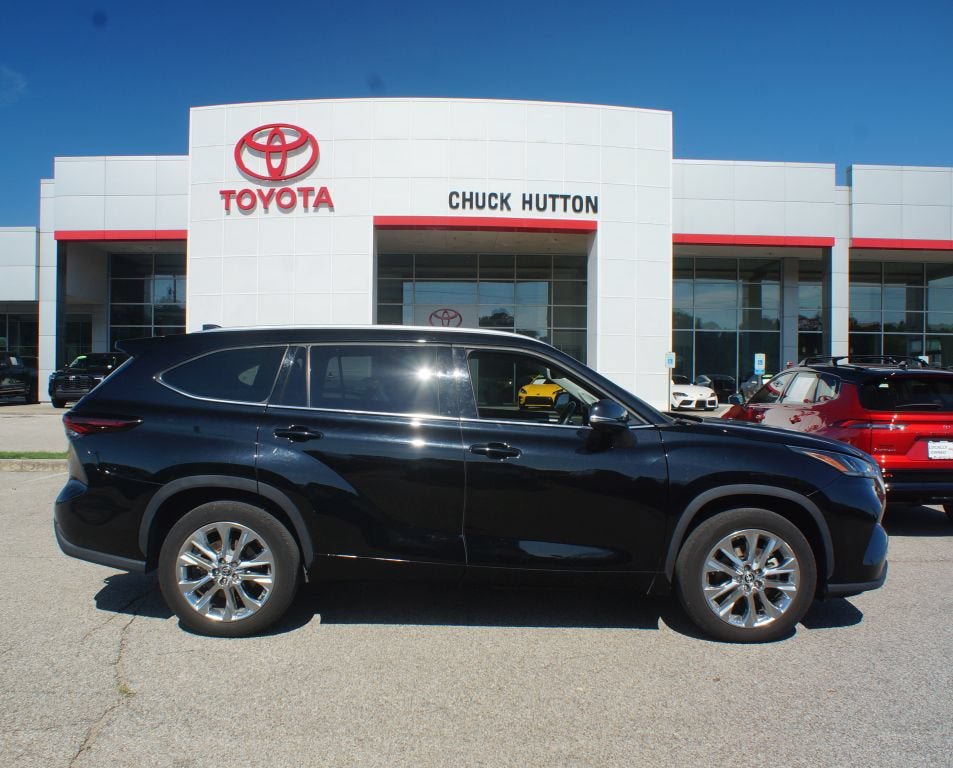 Used 2024 Toyota Highlander Limited
