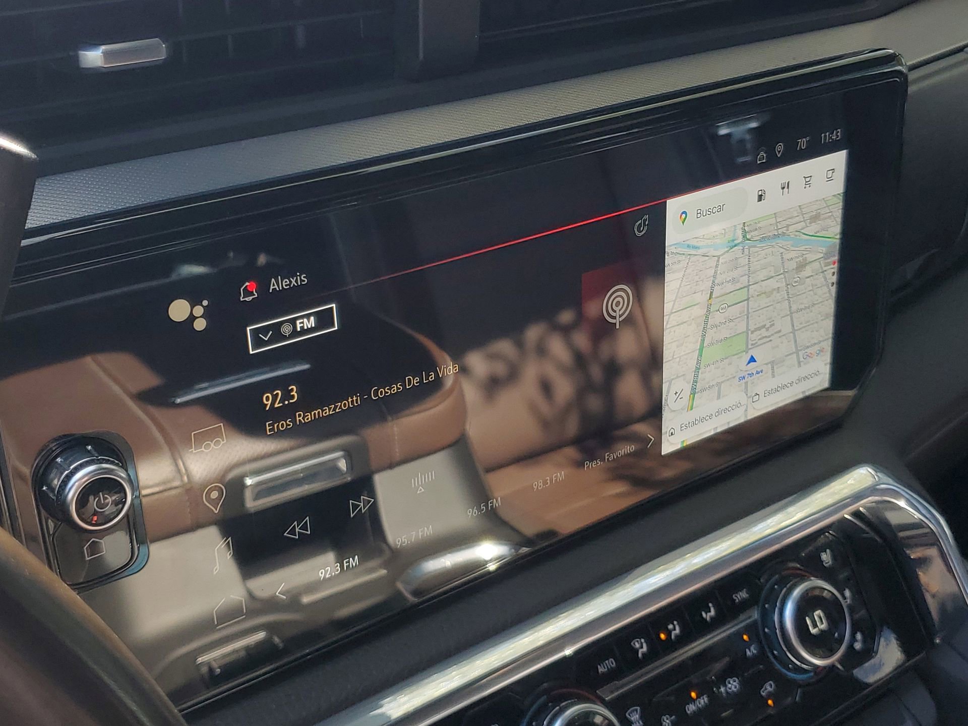 Used 2024 GMC Sierra 3500 Denali w/ Denali Reserve Package image 25