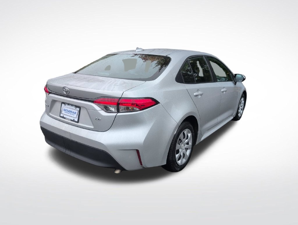 Used 2024 Toyota Corolla LE FWD image 8