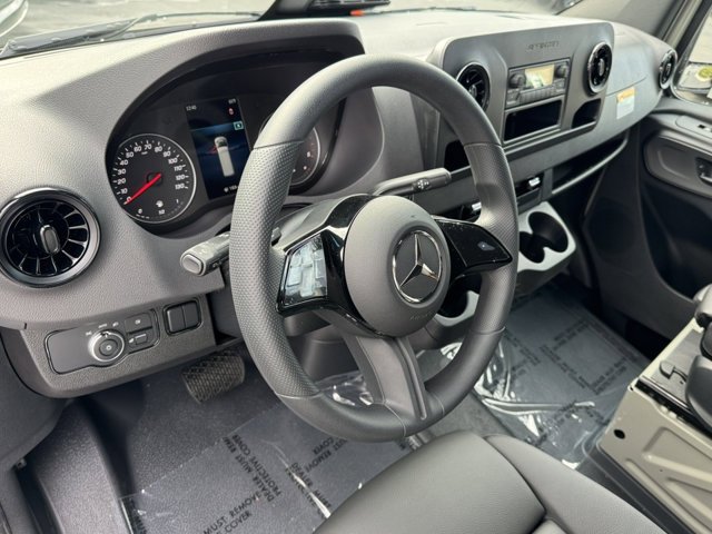 New 2026 Mercedes-Benz Sprinter 2500 image 8