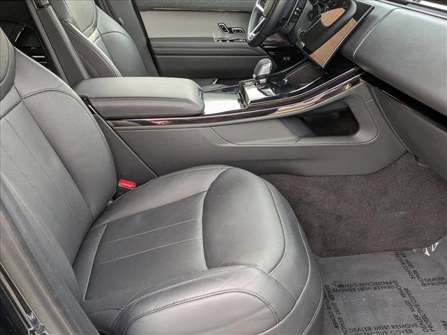 Certified 2025 Land Rover Range Rover Sport SE image 22