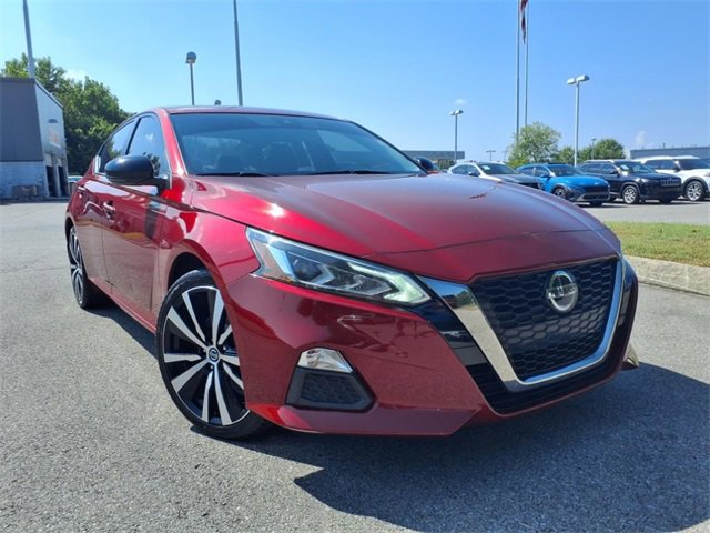 Used 2020 Nissan Altima 2.5 SR w/ Premium Package
