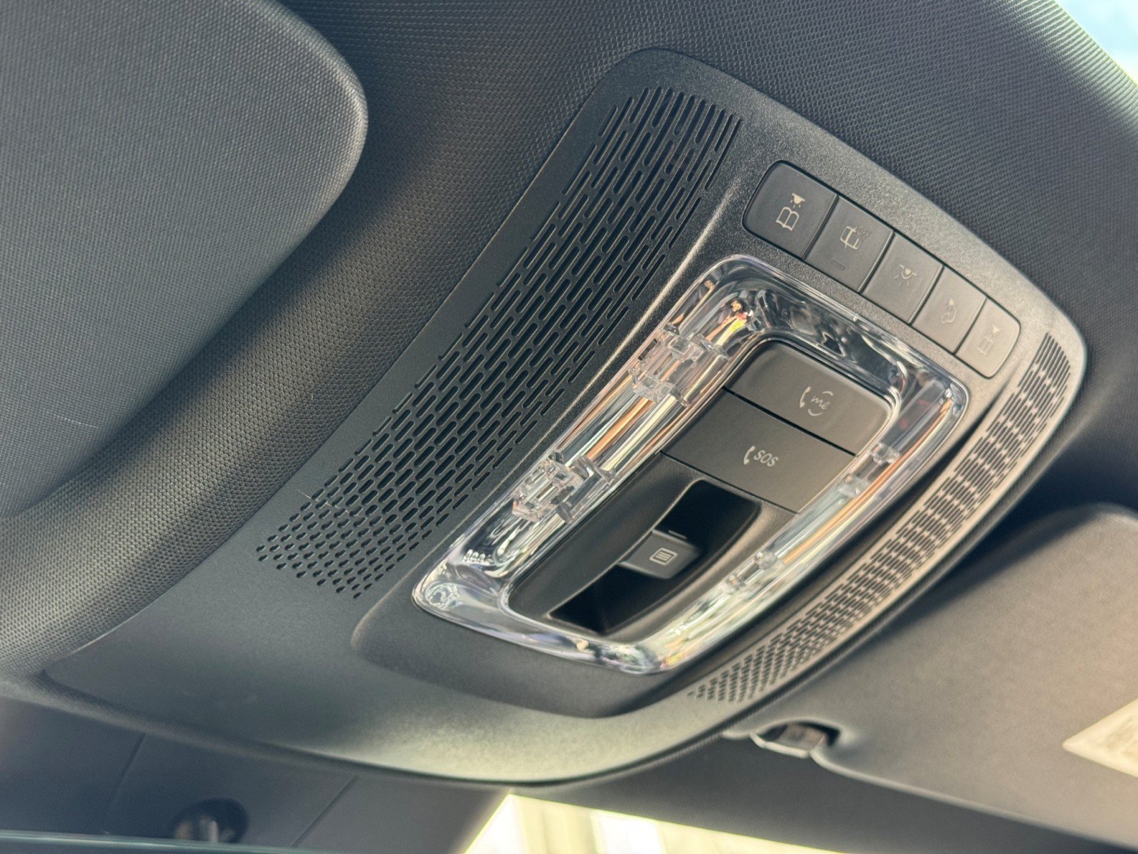 Used 2025 Mercedes-Benz CLA 250 image 37