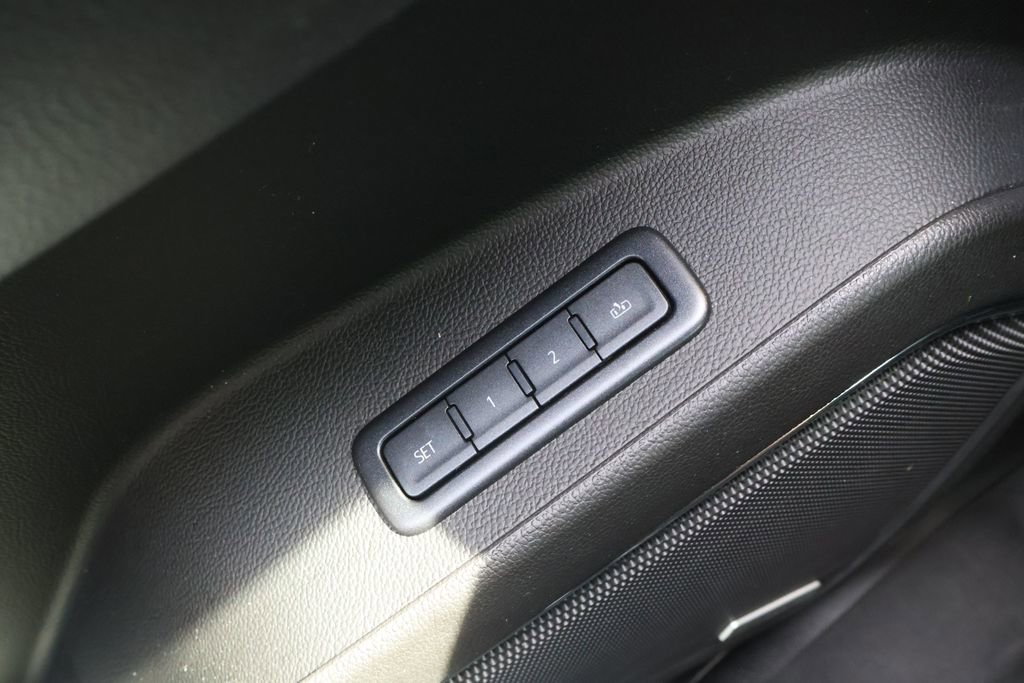 Certified 2019 Chevrolet Tahoe Premier AWD/4WD image 41