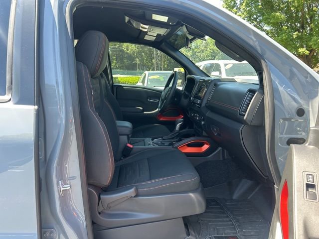Used 2022 Nissan Frontier Pro-X RWD image 19