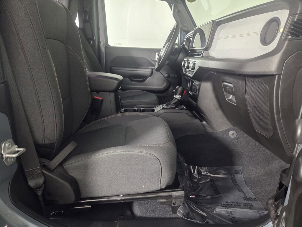 Certified 2024 Jeep Wrangler Sport image 27