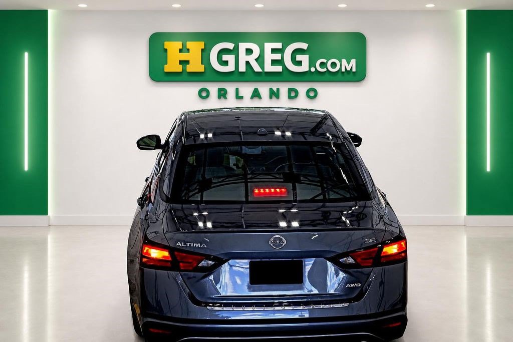Used 2019 Nissan Altima 2.5 SR w/ SR Premium Package AWD/4WD image 8