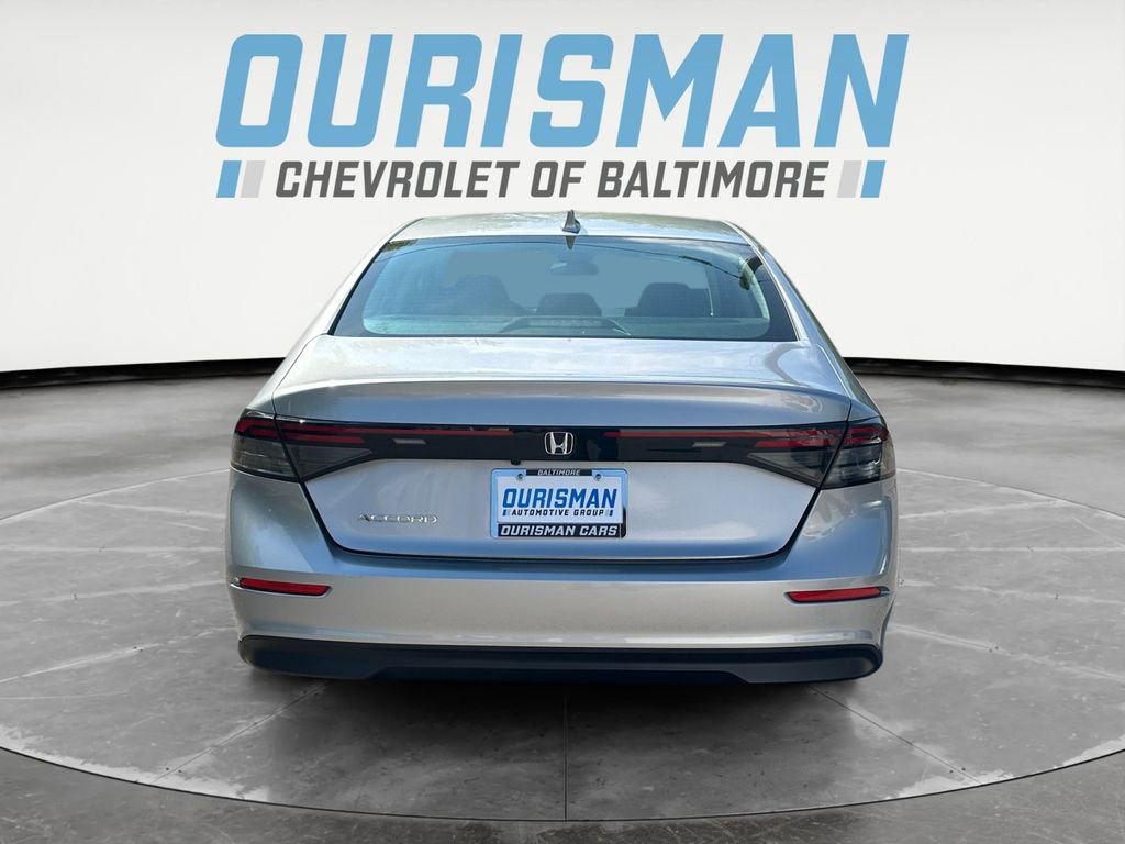 Used 2023 Honda Accord LX image 5