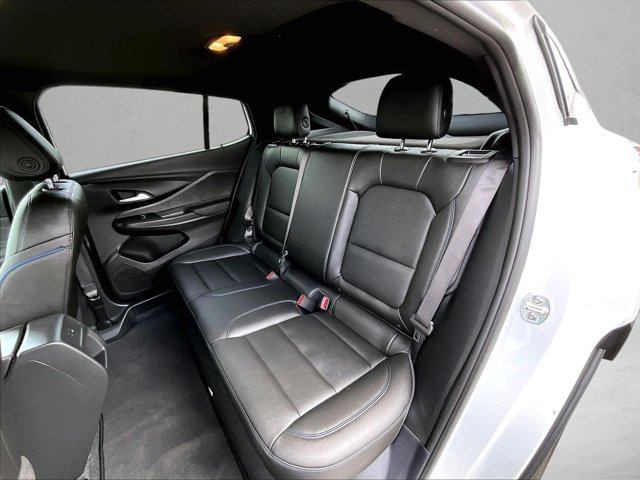 Used 2025 Buick Envista Sport Touring w/ Convenience I Package FWD image 25