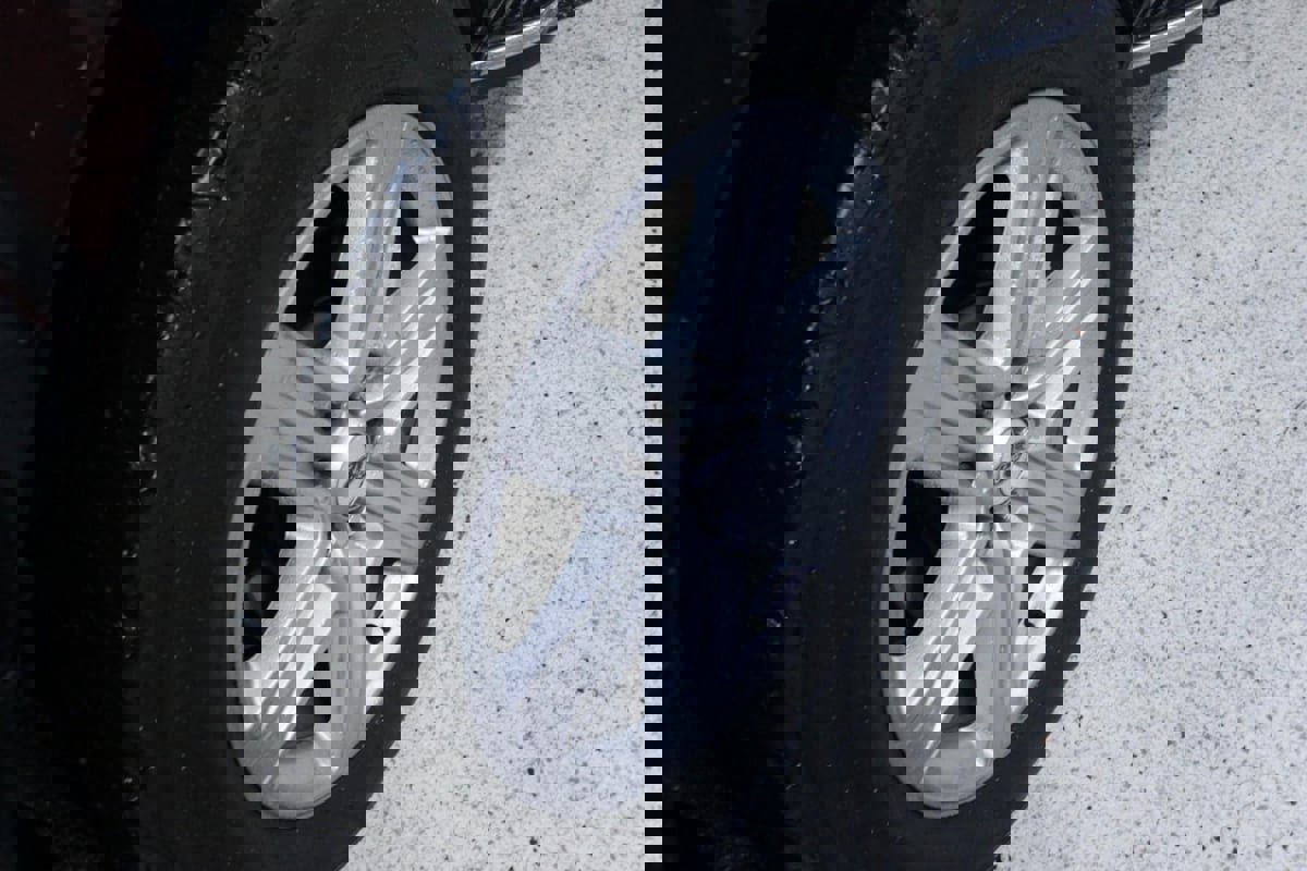 Used 2019 Ford Expedition XLT w/ Equipment Group 202A RWD image 38