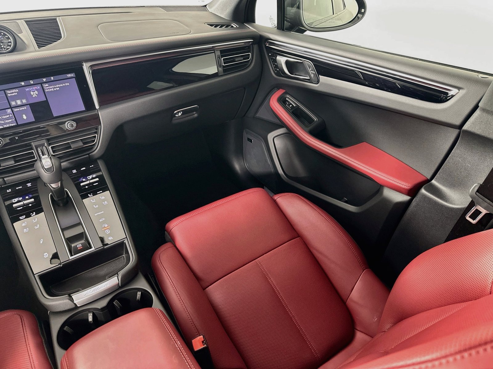 New 2026 Porsche Macan S AWD/4WD image 21