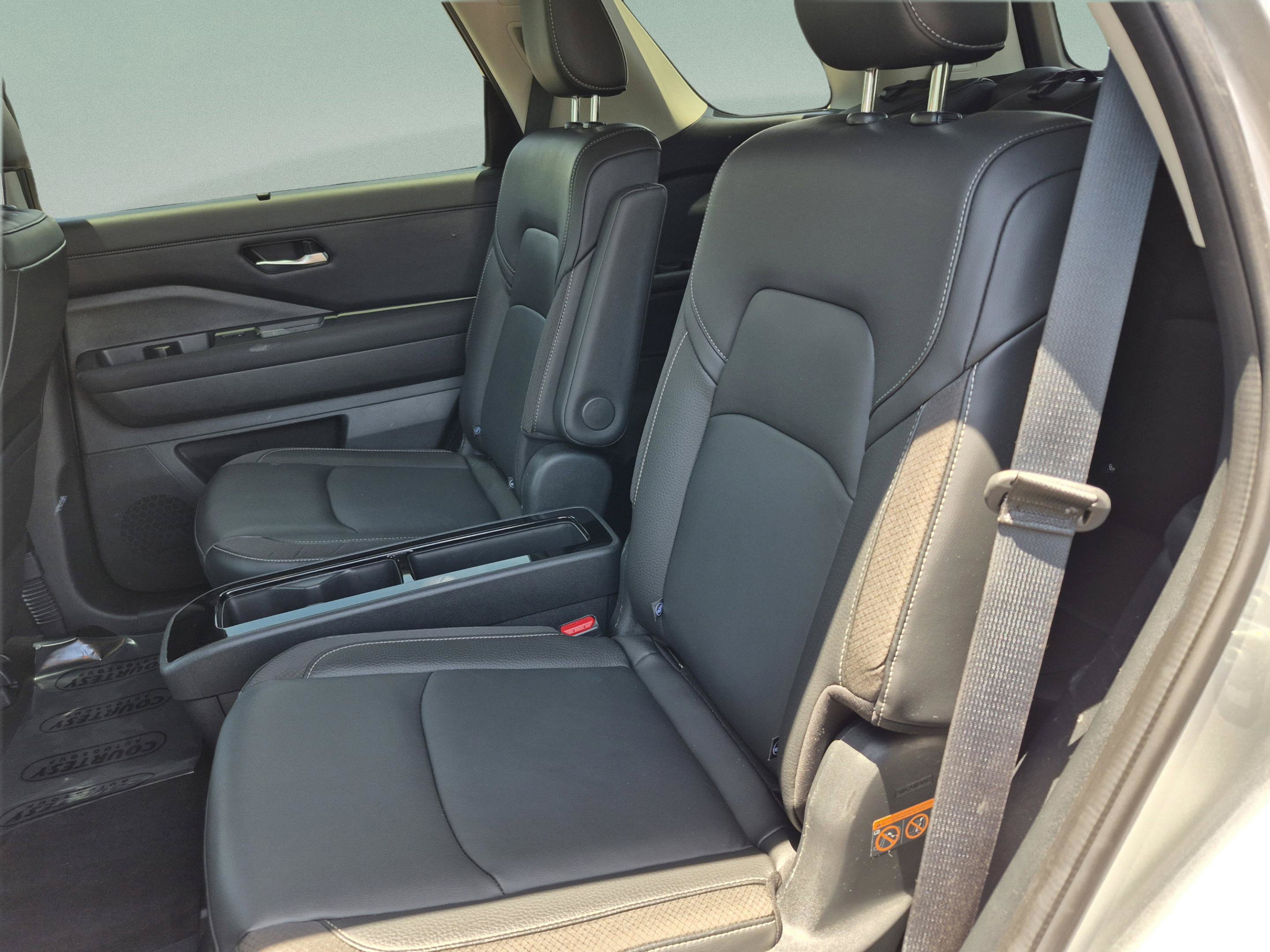 Certified 2024 Nissan Pathfinder SL w/ SL Premium Package AWD/4WD image 20