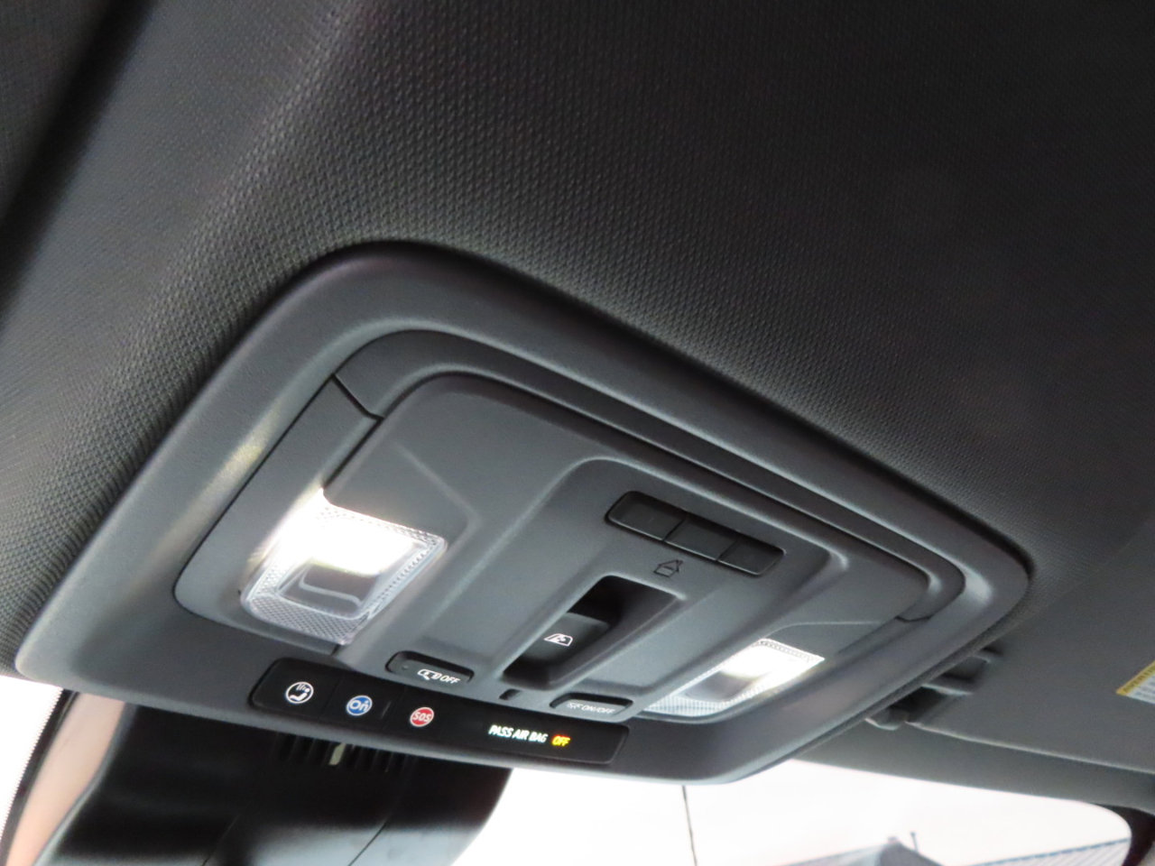 Used 2024 Chevrolet Silverado 2500 LT image 43