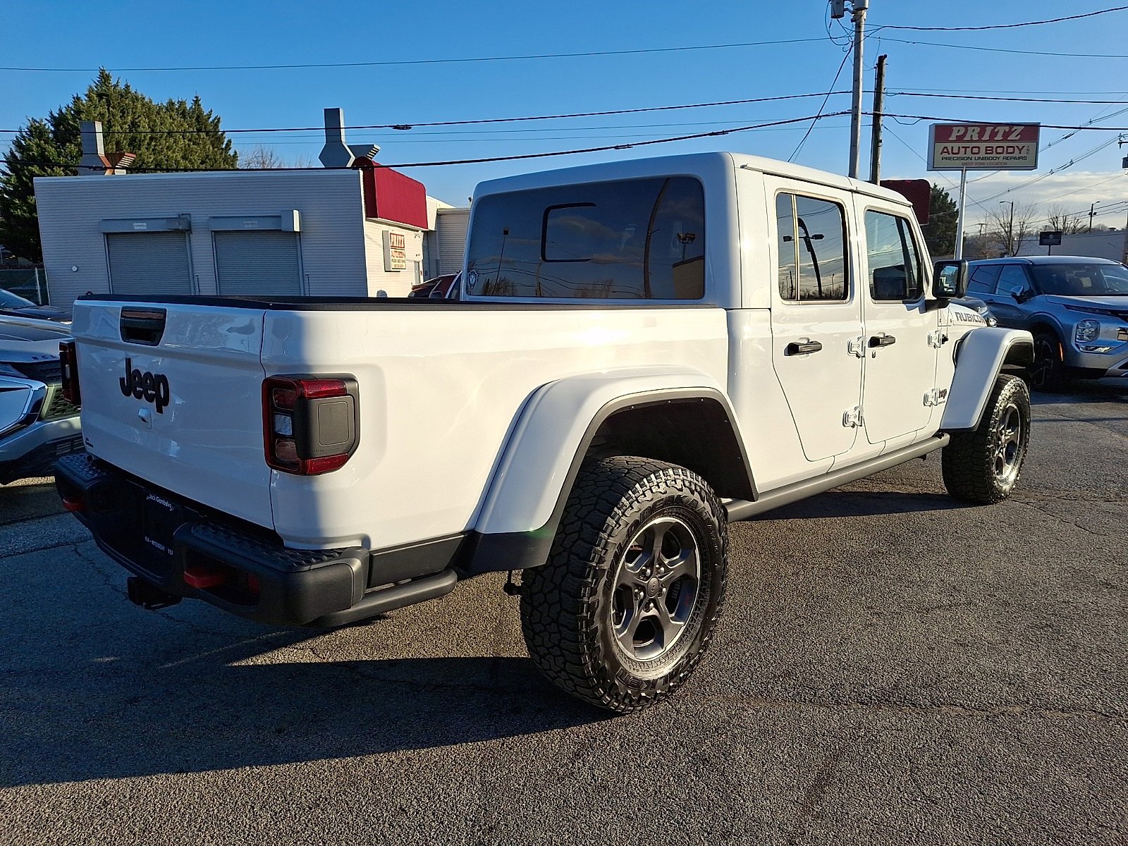 Used 2023 Jeep Gladiator Rubicon w/ LED Lighting Group image 7