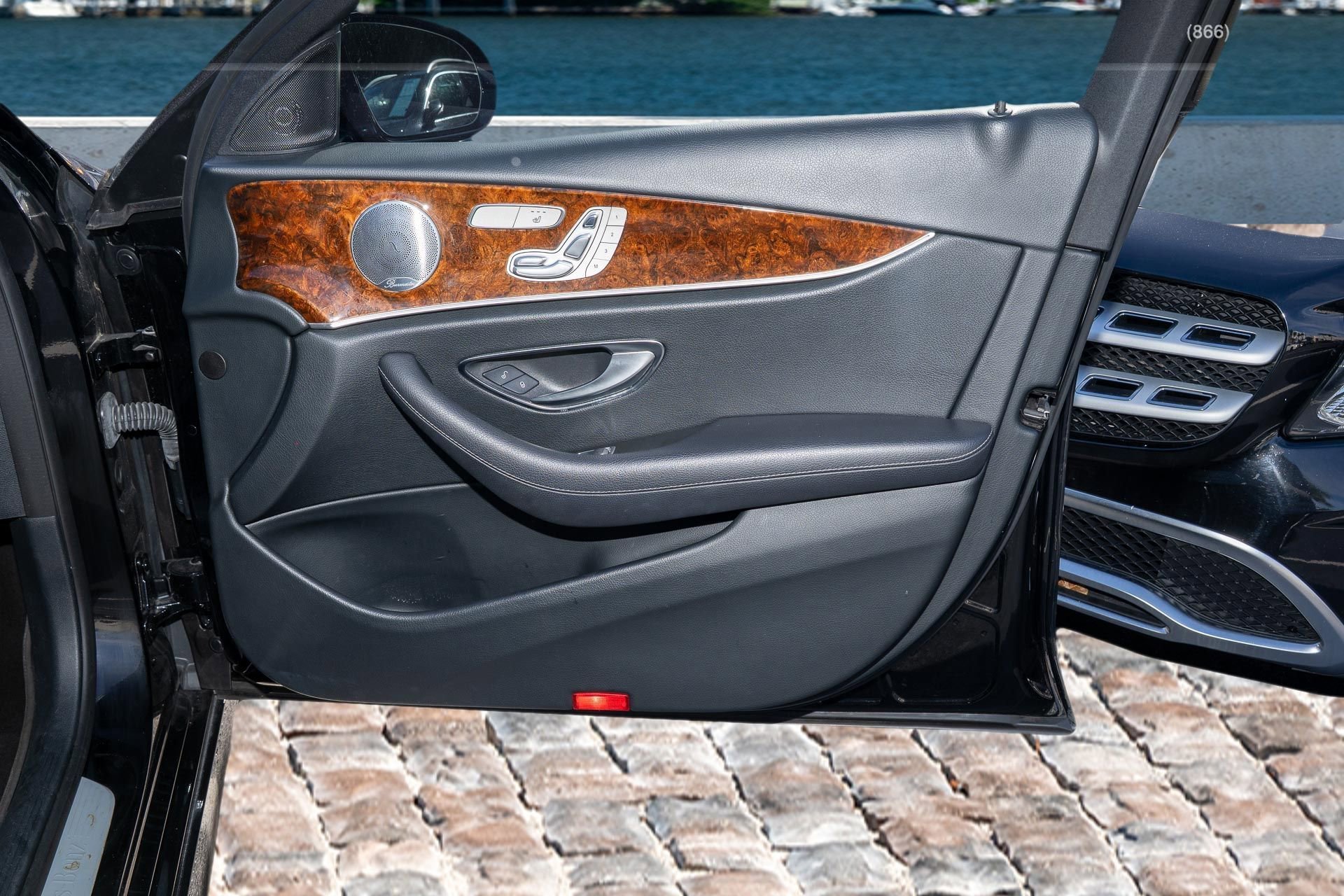 Used 2019 Mercedes-Benz E 300 4MATIC w/ Premium 1 Package image 11