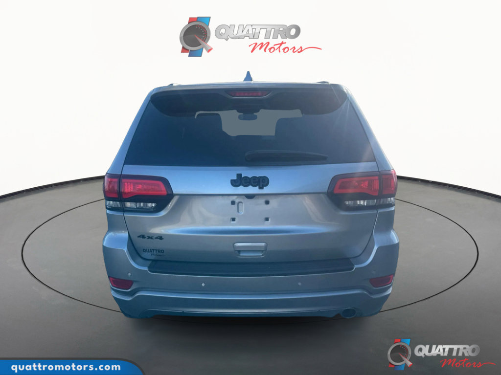 Used 2020 Jeep Grand Cherokee Altitude image 5