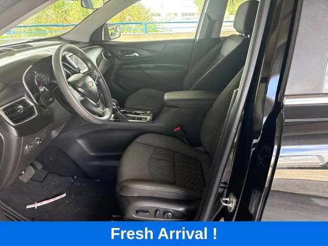 Used 2022 Chevrolet Equinox LT FWD image 2